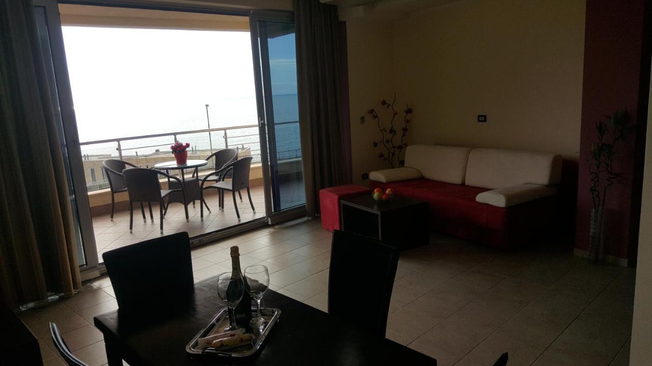 Apartments Rino Lux Sveti Stefan Eksteriør billede