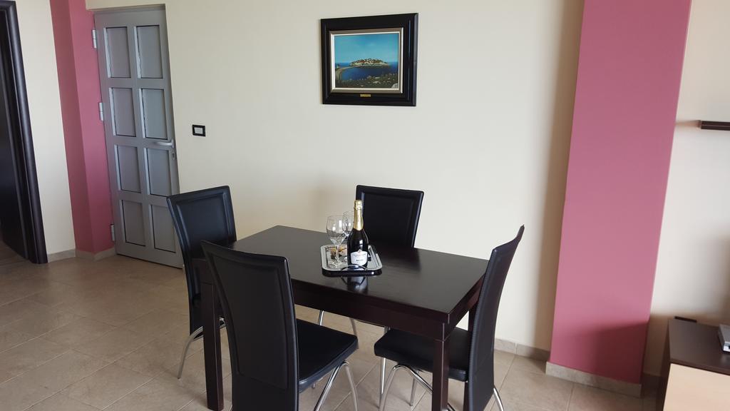 Apartments Rino Lux Sveti Stefan Eksteriør billede